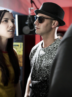 Брат поучаствовал в инцесте с двумя знойными сестрами