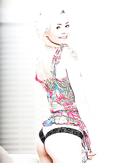 Милашка отсосала брату и отдалась в киску